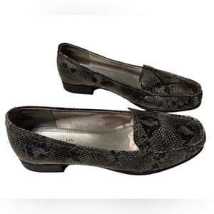 Ann Klein I Flex Akodion Snake Skin Leather Loafers sz 9 Trendy